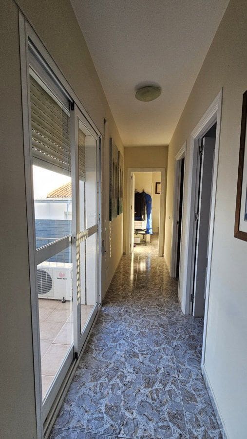 3 sovrum Hus till salu i Pueblo Nuevo de Guadiaro med garage - 495 000 € (Ref: 9637260)