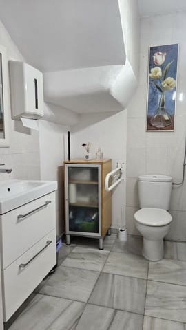 3 Zimmer Haus zu verkaufen in Pueblo Nuevo de Guadiaro, San Roque mit Garage - 410.000 € (Ref: 9637260)