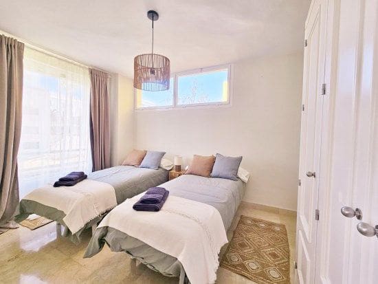 3 bedroom Apartment for holiday rental in Sotogrande - € 2,500 (Ref: 9647896)