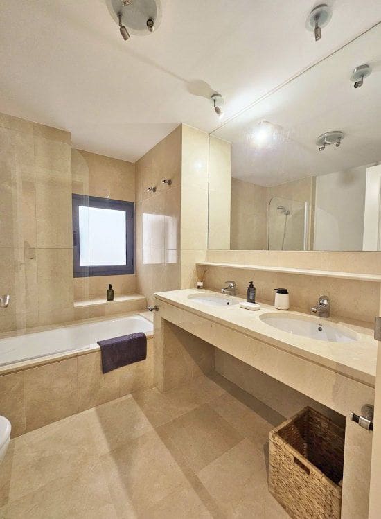 3 bedroom Apartment for holiday rental in Sotogrande - € 2,500 (Ref: 9647896)