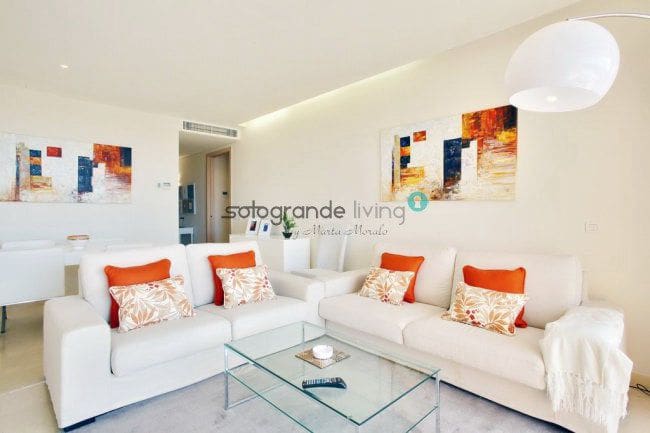 2 soverom Leilighet til leie i Sotogrande med garasje - € 2 500 (Ref: 9655798)