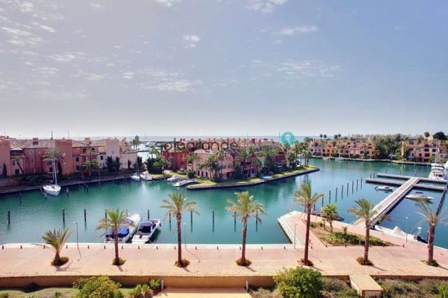 2 soverom Leilighet til leie i Sotogrande, San Roque med garasje - € 2 500 (Ref: 9655798)