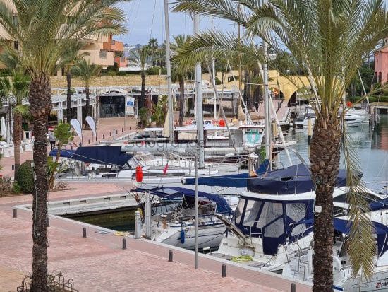 2 soverom Leilighet til leie i Sotogrande med garasje - € 2 500 (Ref: 9655798)