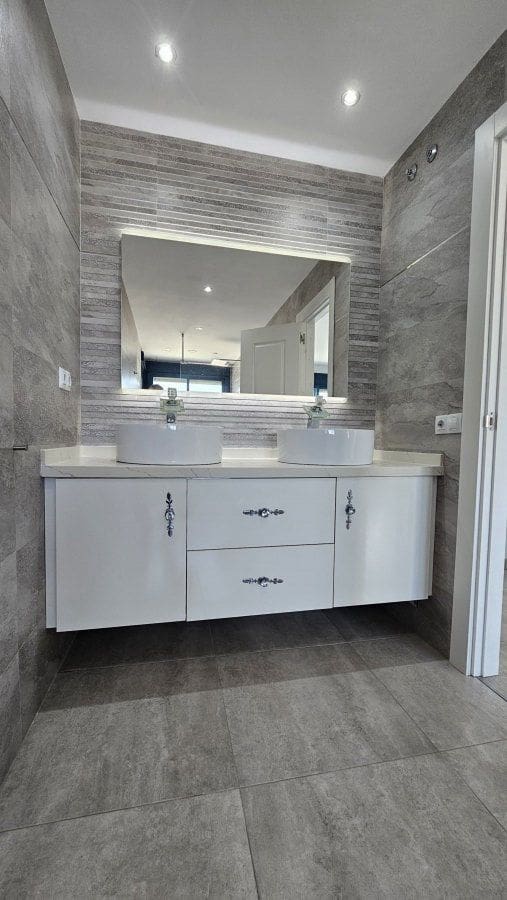 3 soveværelse Lejlighed til salg i La Alcaidesa - € 425.000 (Ref: 9701430)