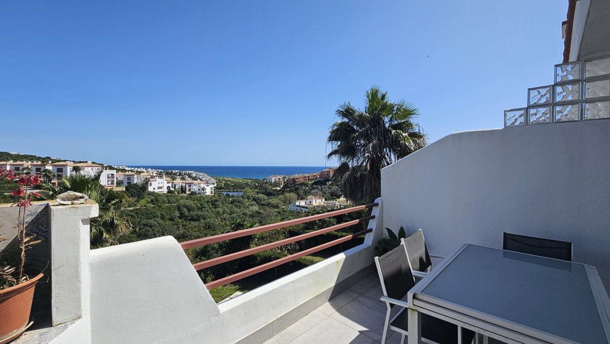 3 soveværelse Lejlighed til salg i La Alcaidesa - € 425.000 (Ref: 9701430)