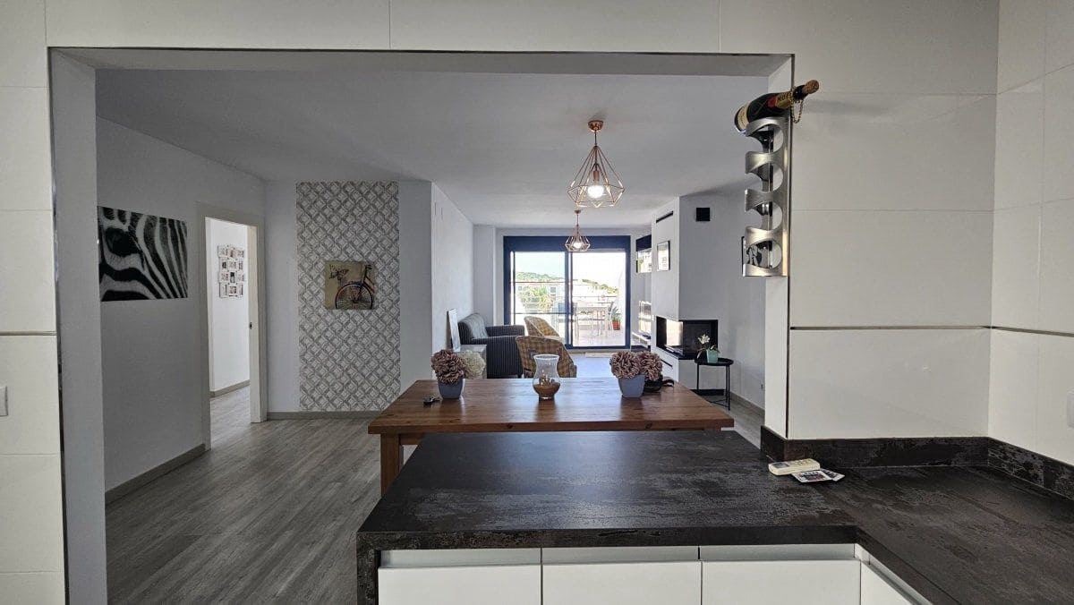 3 soveværelse Lejlighed til salg i La Alcaidesa - € 425.000 (Ref: 9701430)