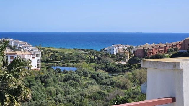 3 soveværelse Lejlighed til salg i La Alcaidesa - € 425.000 (Ref: 9701430)