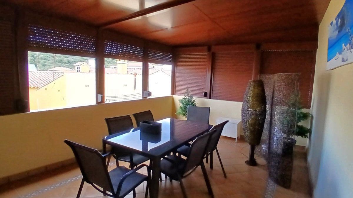 3 Zimmer Apartment zu vermieten in Casares - 1.300 € (Ref: 9738342)