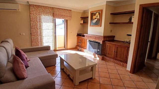 3 bedroom Apartment for rent in Casares - € 1,300 (Ref: 9738342)