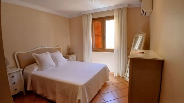 3 makuuhuone Huoneisto vuokrattavana paikassa Casares - 1 300 € (Ref: 9738342)