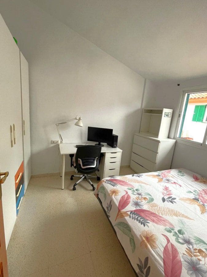 3 bedroom Terraced Villa for sale in La Linea de la Concepcion with garage - € 329,000 (Ref: 9738343)