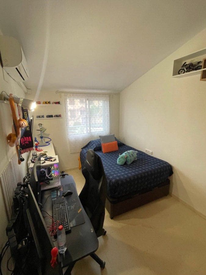 3 bedroom Terraced Villa for sale in La Linea de la Concepcion with garage - € 329,000 (Ref: 9738343)