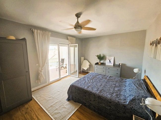 4 quarto Moradia para venda em Pueblo Nuevo de Guadiaro - 735 000 € (Ref: 9747717)