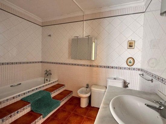 3 soverom Hus til salgs i Guadiaro - € 289 000 (Ref: 9751715)