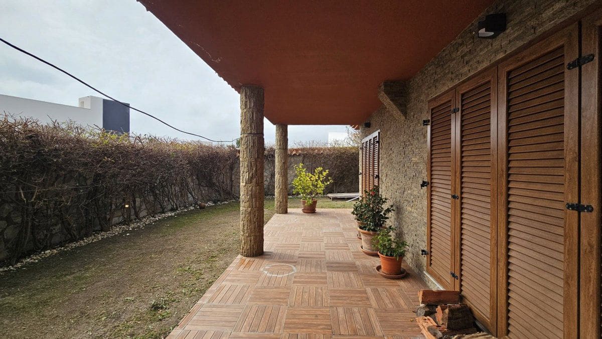 3 quarto Moradia para venda em Torreguadiaro com garagem - 750 000 € (Ref: 9752326)