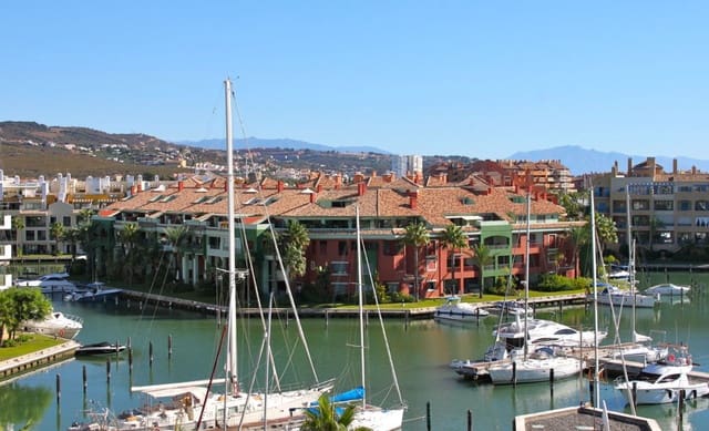 Appartement à vendre à Sotogrande, San Roque - 23 000 € (Ref: 9755443)