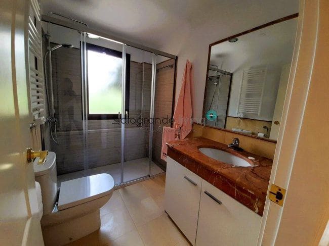 3 camera da letto Appartamento da affittare in Sotogrande - 2.100 € (Rif: 9758680)