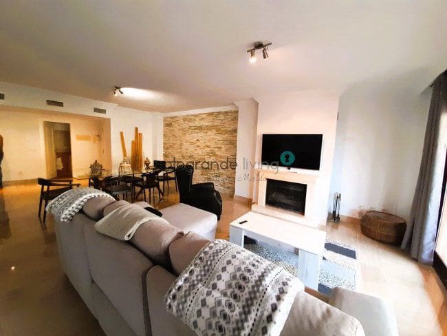 3 camera da letto Appartamento da affittare in Sotogrande - 2.100 € (Rif: 9758680)