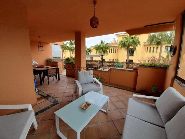 3 camera da letto Appartamento da affittare in Sotogrande - 2.100 € (Rif: 9758680)