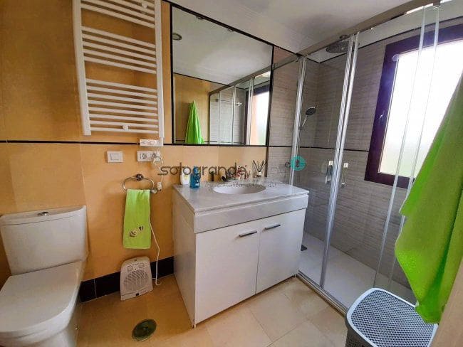 3 camera da letto Appartamento da affittare in Sotogrande - 2.100 € (Rif: 9758680)