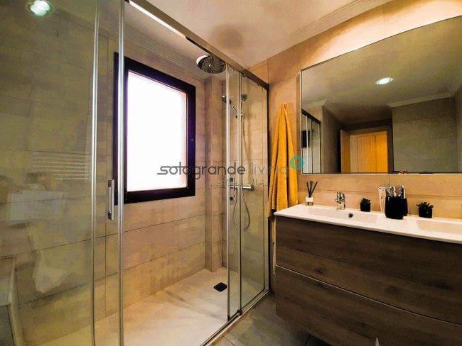 3 camera da letto Appartamento da affittare in Sotogrande - 2.100 € (Rif: 9758680)