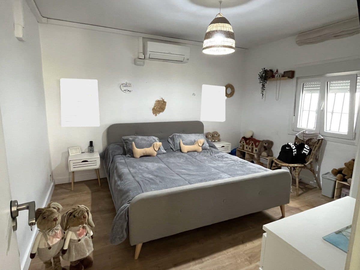 3 bedroom Finca/Country House for sale in Manilva - € 430,000 (Ref: 9784894)