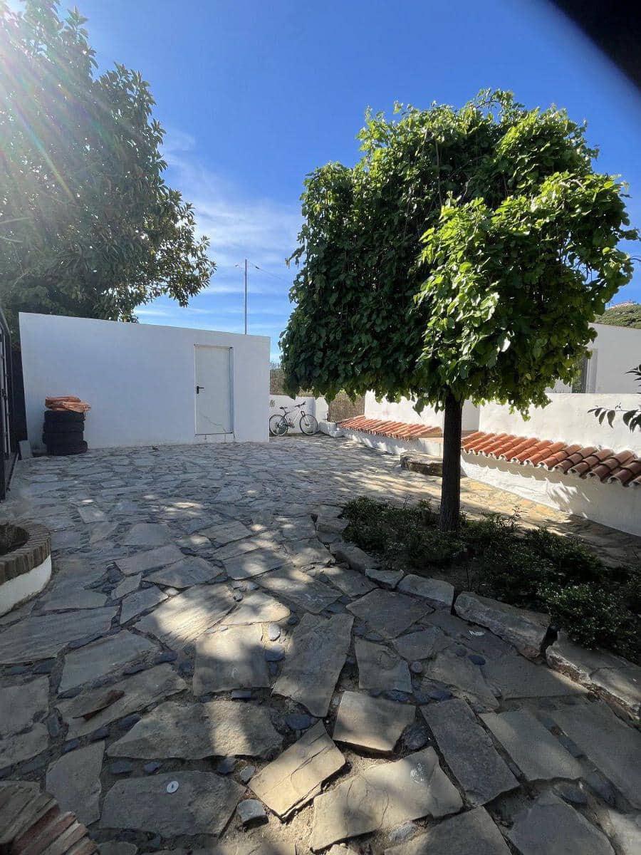 3 bedroom Finca/Country House for sale in Manilva - € 430,000 (Ref: 9784894)