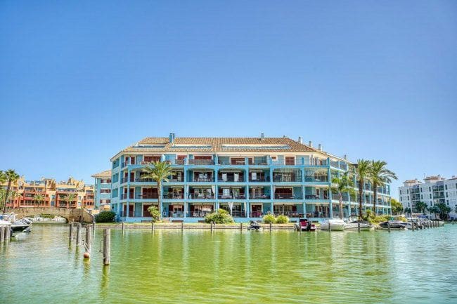 4 quarto Apartamento para venda em Sotogrande com garagem - 695 000 € (Ref: 9790811)