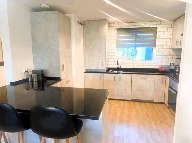 4 quarto Apartamento para venda em Sotogrande, San Roque com garagem - 695 000 € (Ref: 9790811)