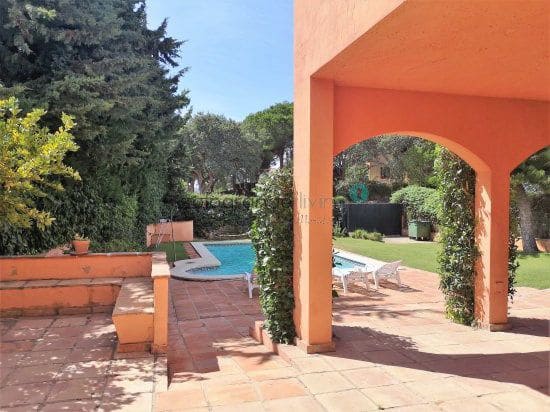 5 bedroom Villa for rent in Sotogrande Alto, San Roque with pool - € 3,500 (Ref: 9796535)