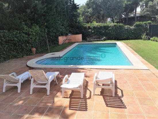 5 bedroom Villa for rent in Sotogrande with pool - € 3,500 (Ref: 9796535)