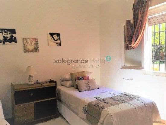 5 bedroom Villa for rent in Sotogrande with pool - € 3,500 (Ref: 9796535)