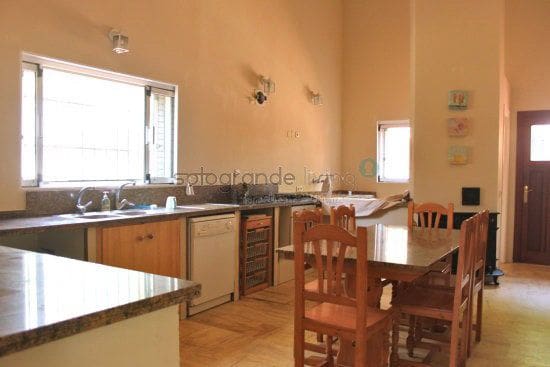 5 bedroom Villa for rent in Sotogrande with pool - € 3,500 (Ref: 9796535)