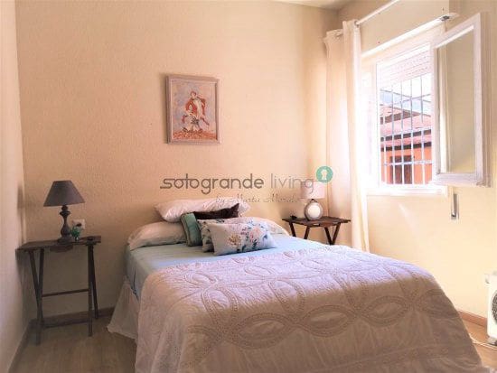 5 bedroom Villa for rent in Sotogrande with pool - € 3,500 (Ref: 9796535)