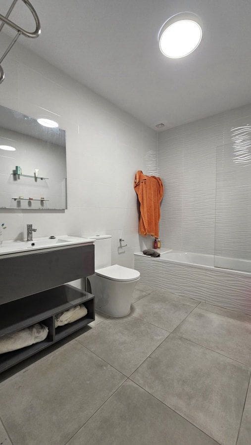 3 chambre Maison de Ville à vendre à Casares - 425 000 € (Ref: 9798992)