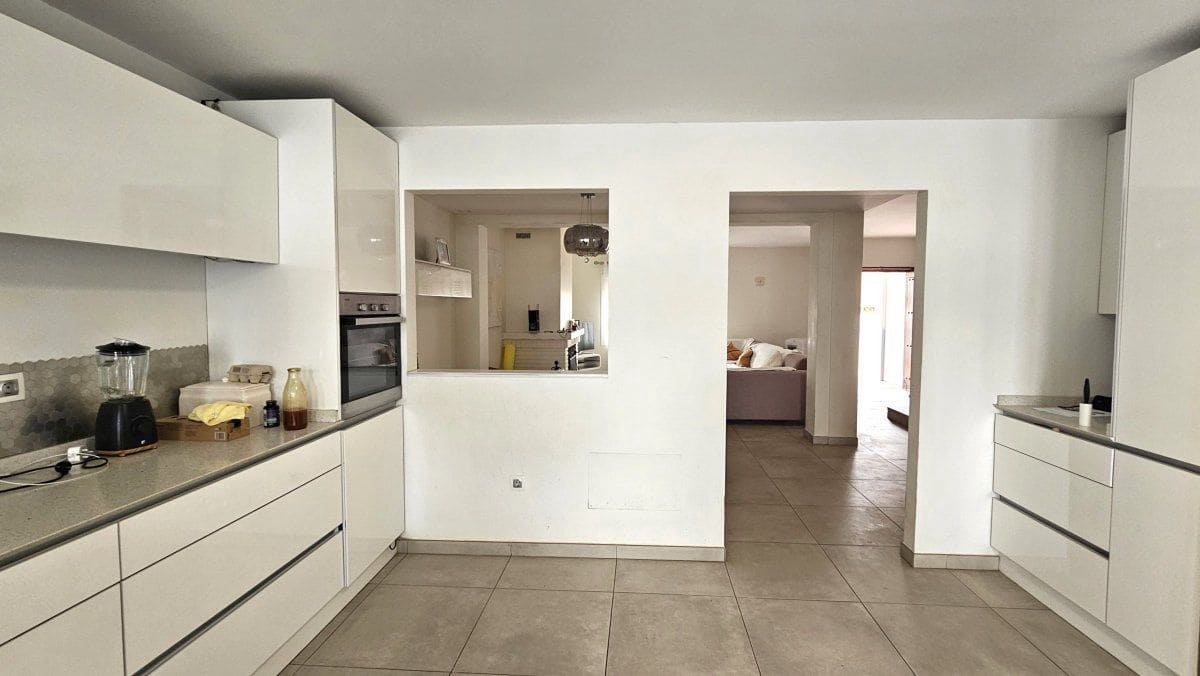 3 chambre Maison de Ville à vendre à Casares - 425 000 € (Ref: 9798992)