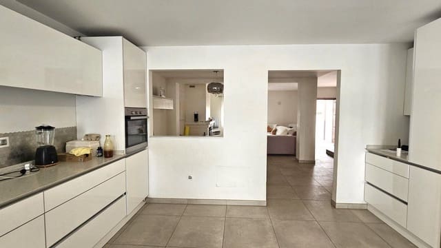 3 chambre Maison de Ville à vendre à Casares - 425 000 € (Ref: 9798992)