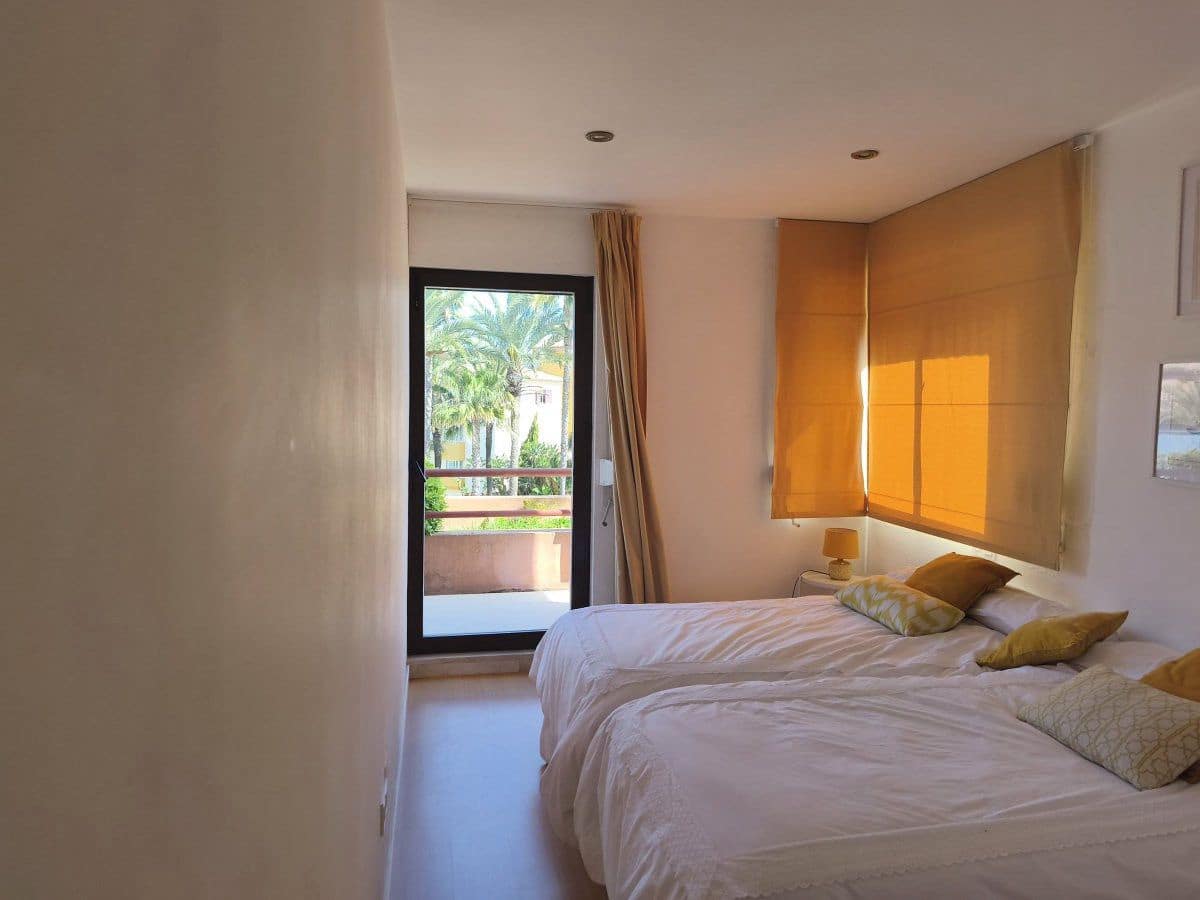 3 soveværelse Lejlighed til leje i Sotogrande med garage - € 2.200 (Ref: 9817811)