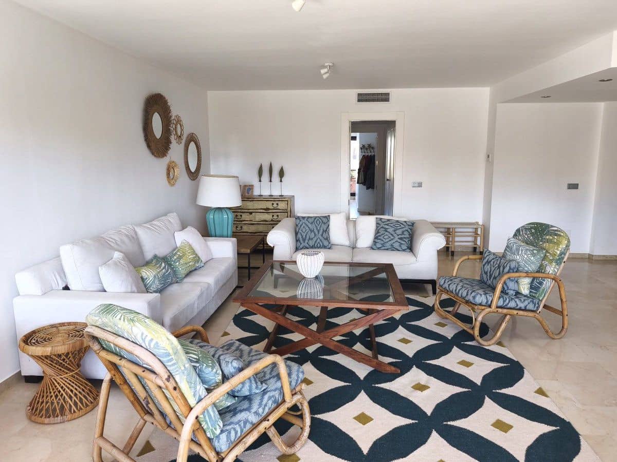 3 soveværelse Lejlighed til leje i Sotogrande med garage - € 2.200 (Ref: 9817811)