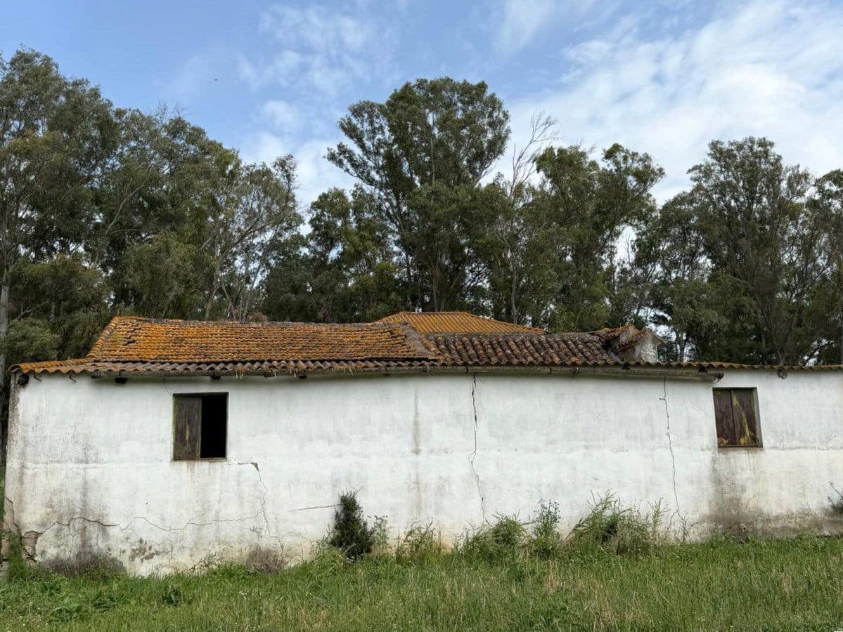 4 bedroom Finca/Country House for sale in San Pablo de Buceite - € 210,000 (Ref: 9839034)
