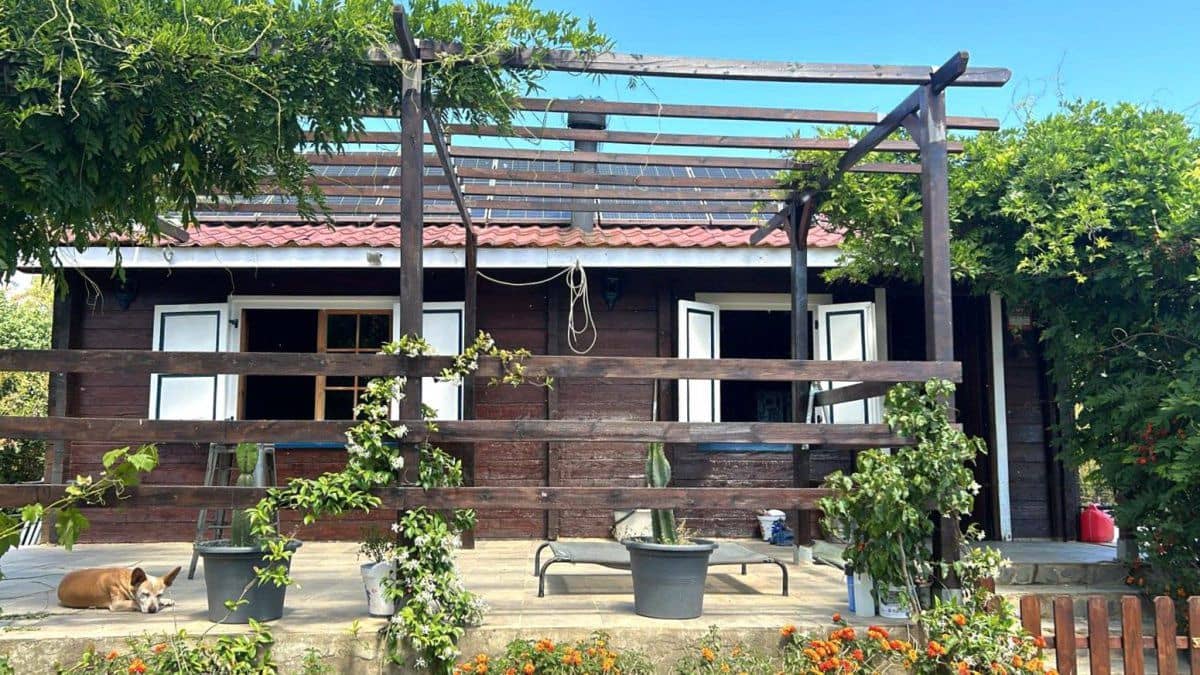 2 bedroom Finca/Country House for sale in San Martin del Tesorillo - € 367,000 (Ref: 9839035)