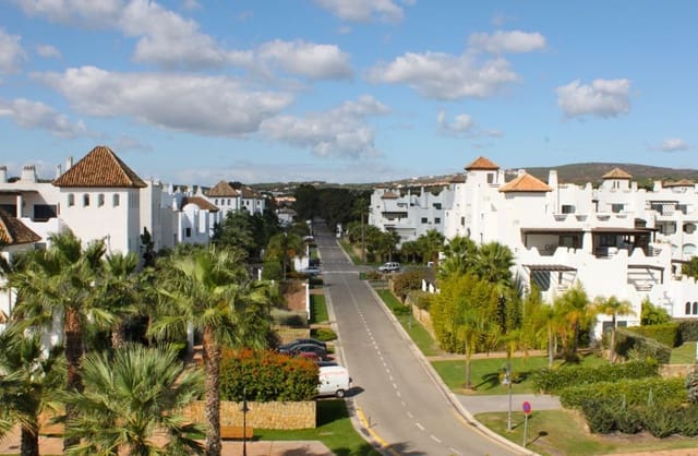 3 camera da letto Appartamento da affittare in Sotogrande Costa, San Roque con piscina garage - 2.300 € (Rif: 9849165)