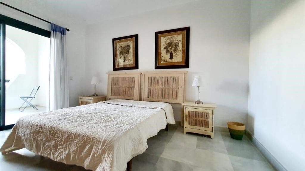 3 bedroom Apartment for rent in Sotogrande with pool garage - € 2,300 (Ref: 9849165)
