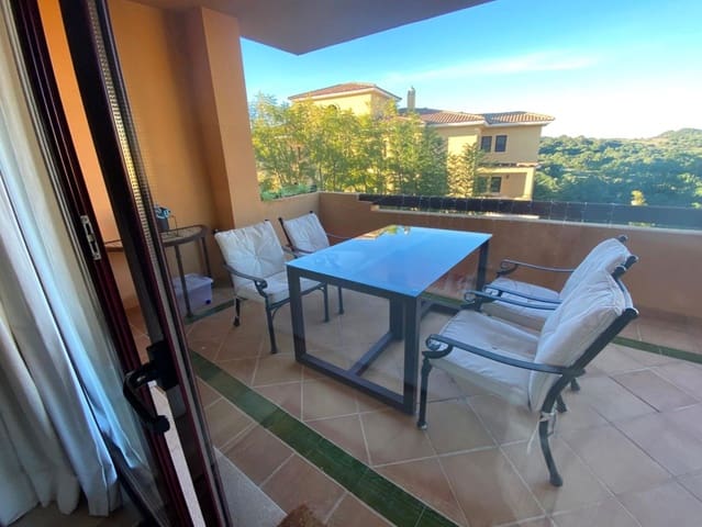 2 Zimmer Apartment zu vermieten in Sotogrande Alto, San Roque mit Pool Garage - 2.100 € (Ref: 9851518)