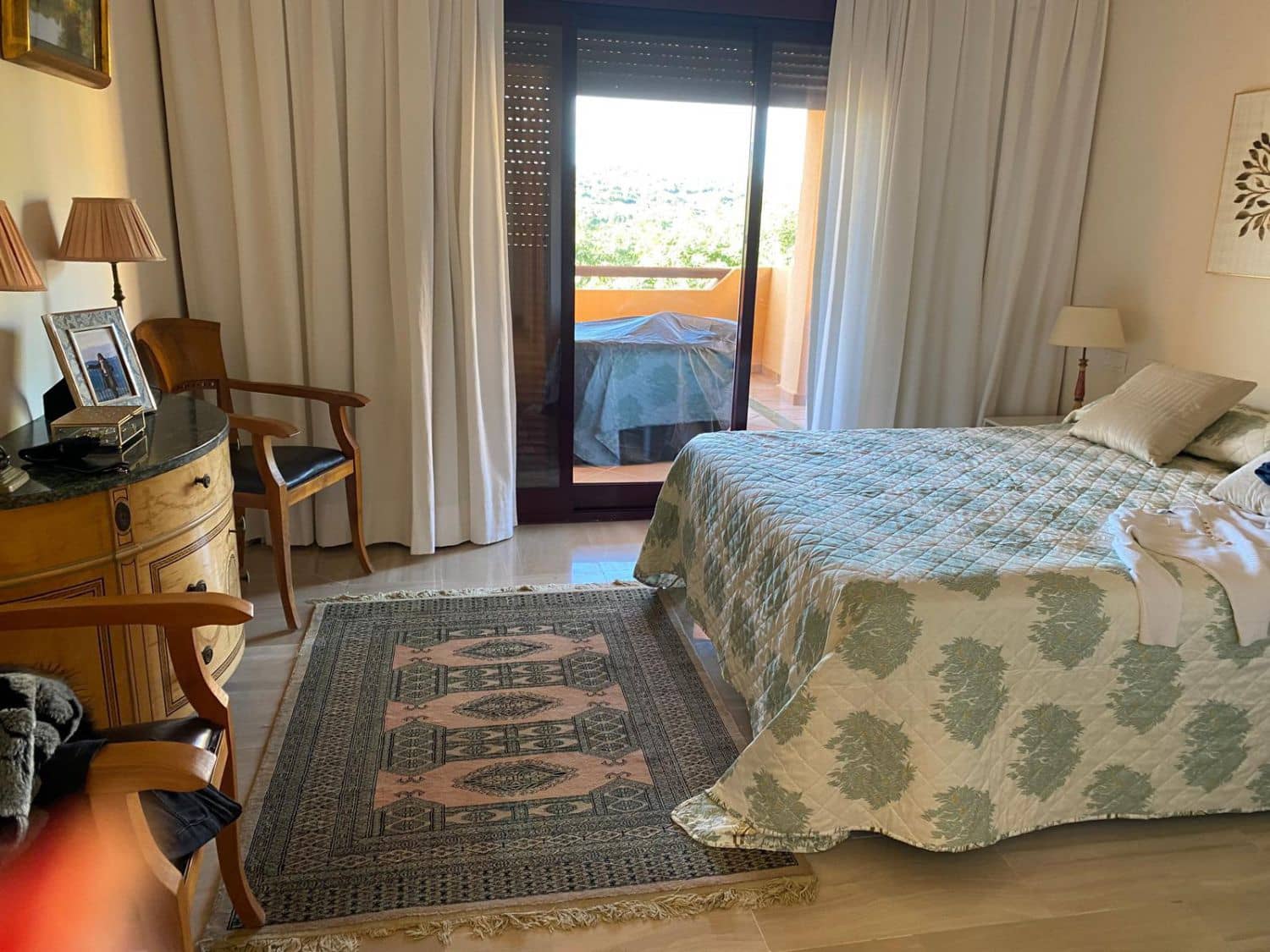 2 bedroom Apartment for rent in Sotogrande with pool garage - € 2,100 (Ref: 9851518)