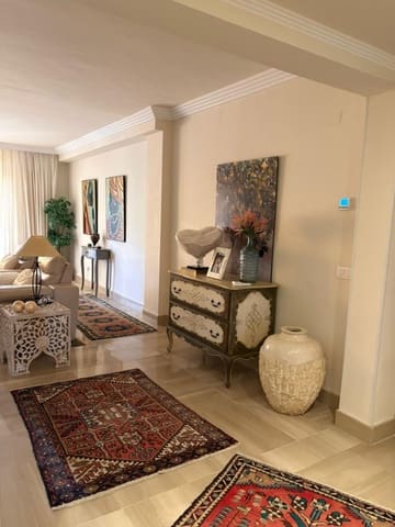 Appartement de 2 chambres à louer à Sotogrande Alto, San Roque avec piscine garage - 2 100 € (Ref: 9851518)