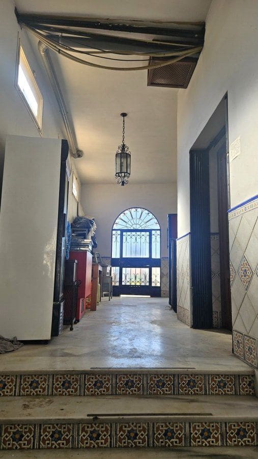 Commercieel te koop in Guadiaro - € 295.000 (Ref: 9873080)