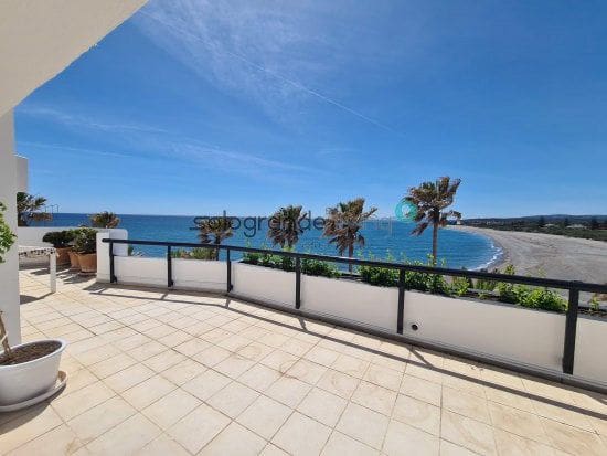2 sovrum Lägenhet att hyra i Sotogrande med pool garage - 1 600 € (Ref: 9878177)