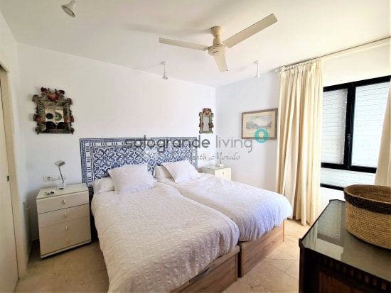 2 sovrum Lägenhet att hyra i Sotogrande med pool garage - 1 600 € (Ref: 9878177)