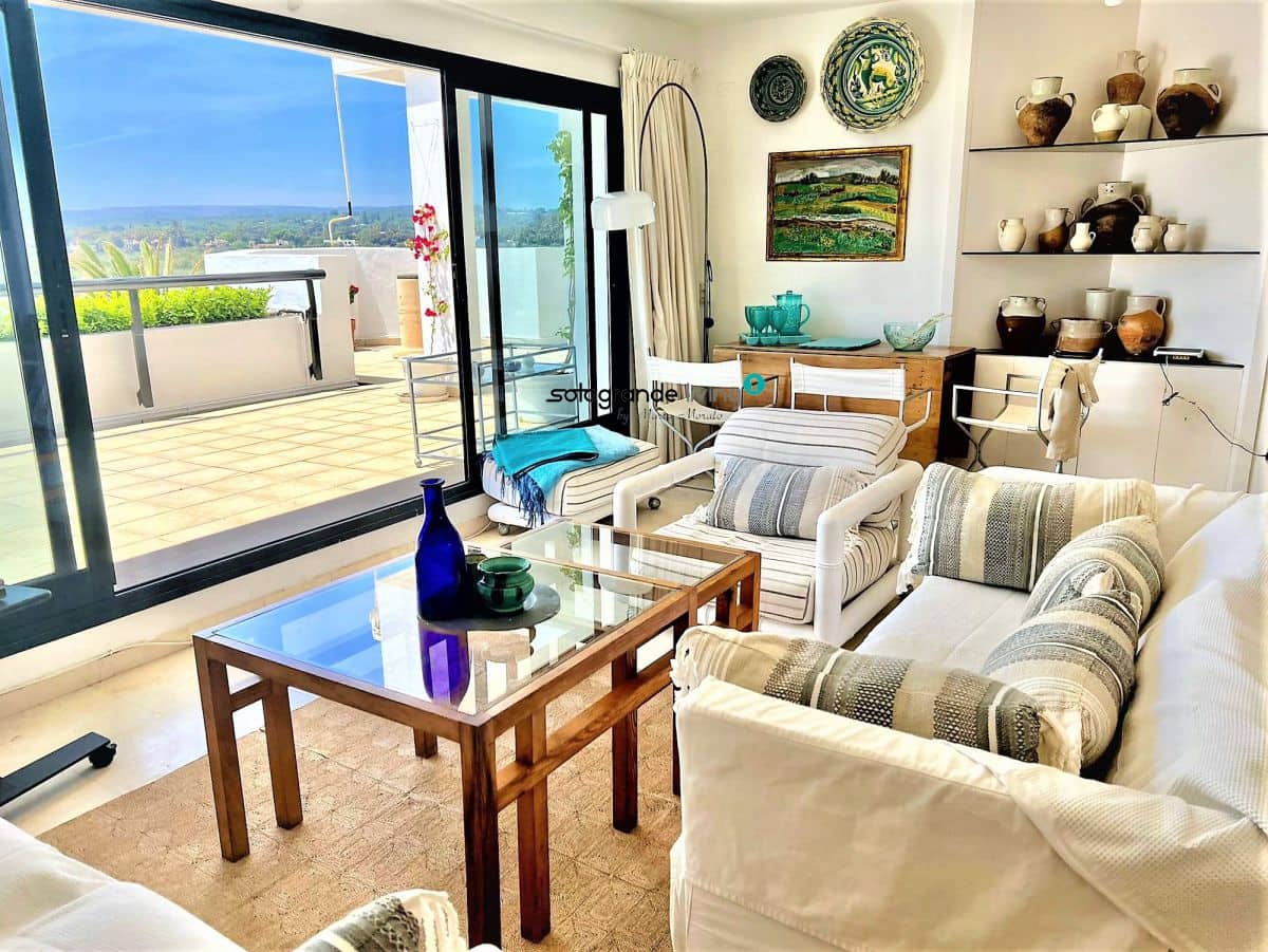 2 sovrum Lägenhet att hyra i Sotogrande med pool garage - 1 600 € (Ref: 9878177)